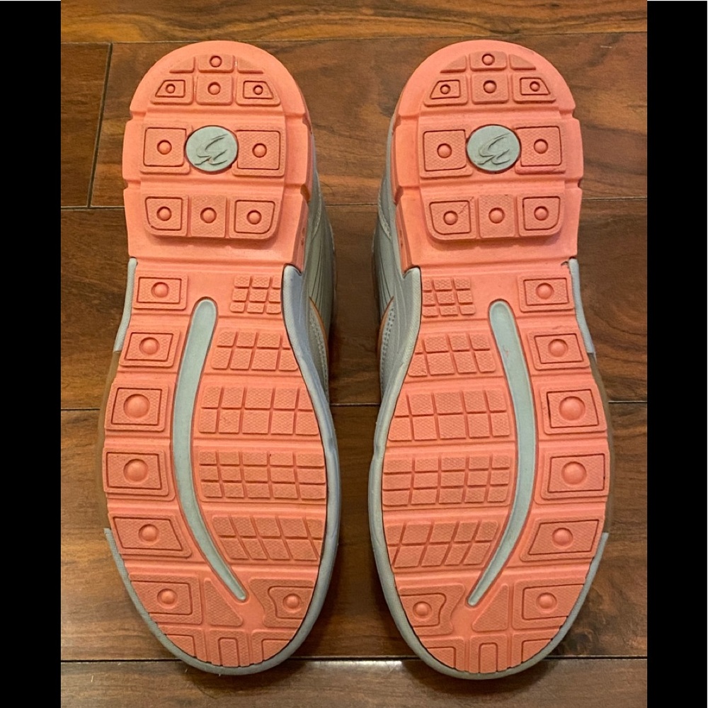Gravity Defyer Shoes - Picture 8 of 16